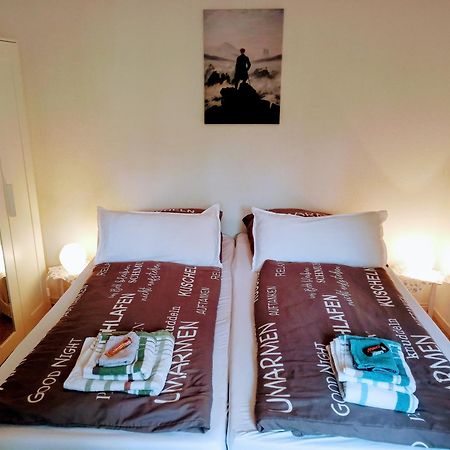 Ferienwohnung "Beste Lage" Altstadt Mit Terrasse Goslar Esterno foto